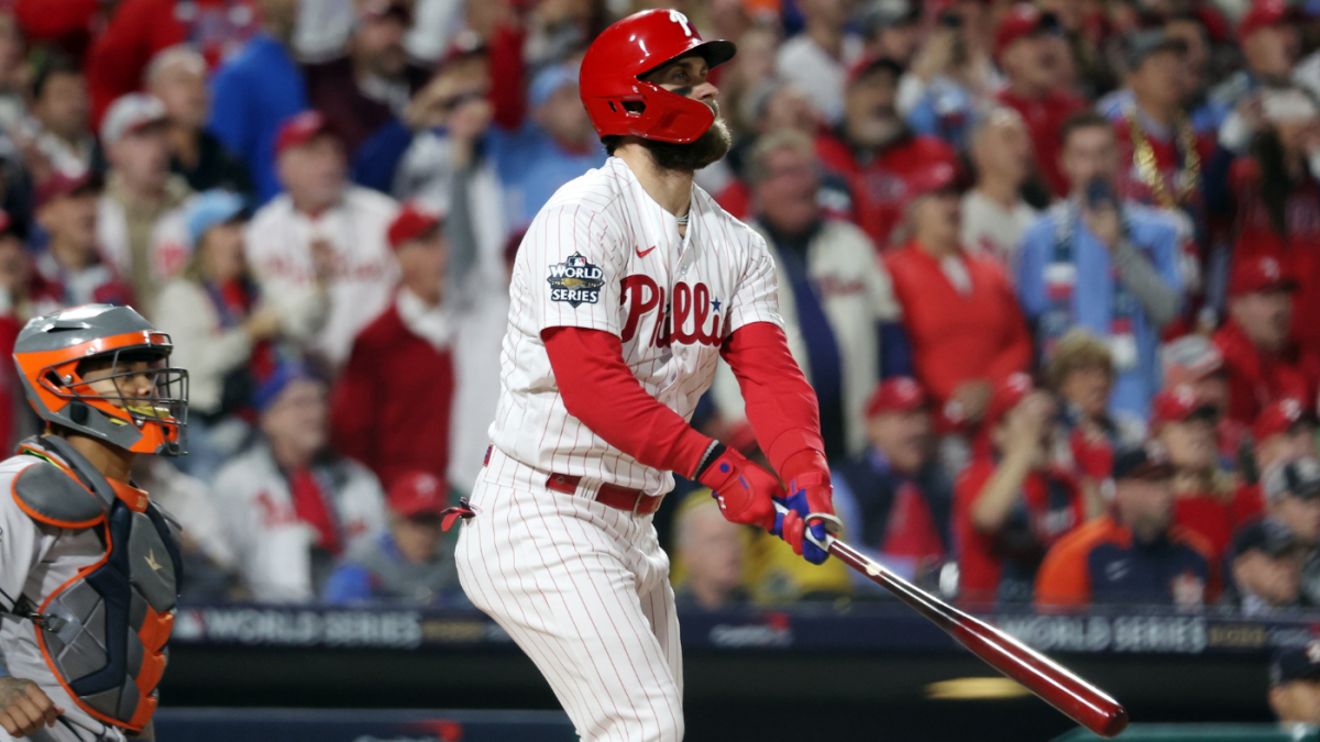 bryce harper glove 2022